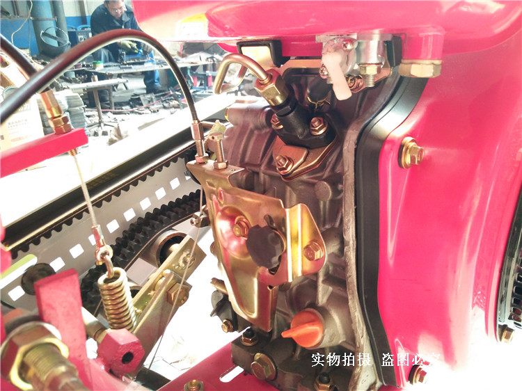 柴油180開(kāi)溝培土機(jī)
